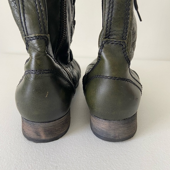 Steve Madden women’s Troopa leather lace up combat boots — size 8 - Picture 3 of 7